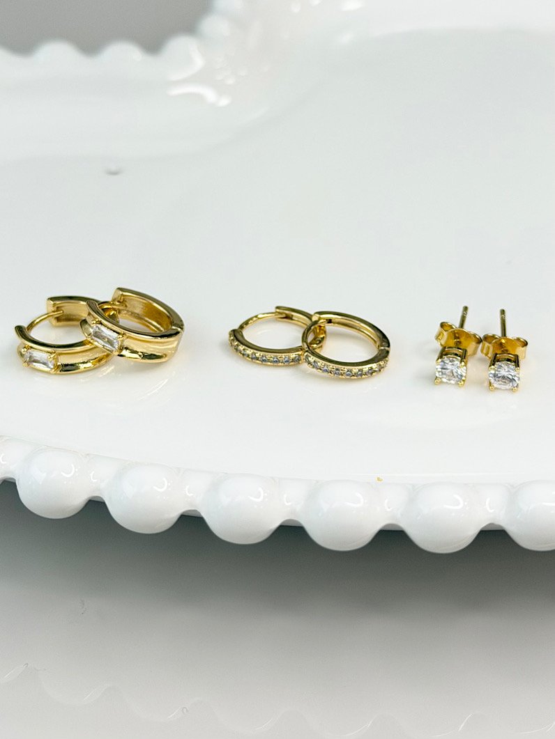 Trio de Brincos Argola e Ponto de Luz Dourado