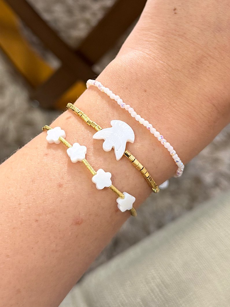 Trio de Pulseiras Ajustável Espirito Santo Madre Pérola